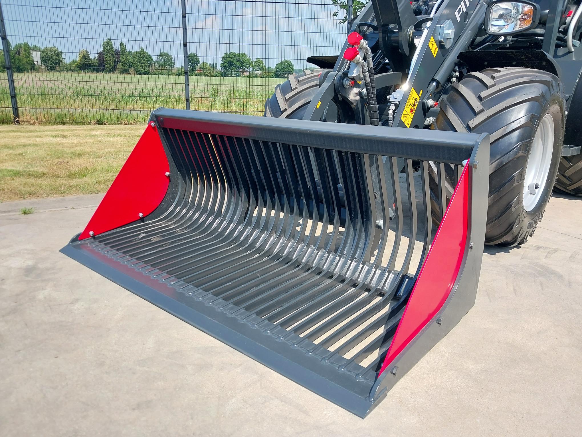 Puinbak 1500mm: Breedte 1,53m